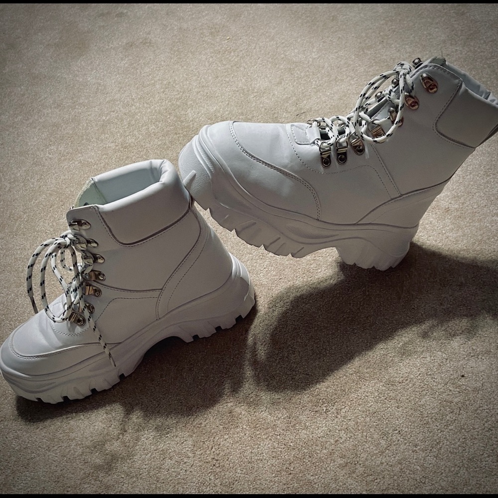 White Flatform Chunky Hiker Boot Sneakers